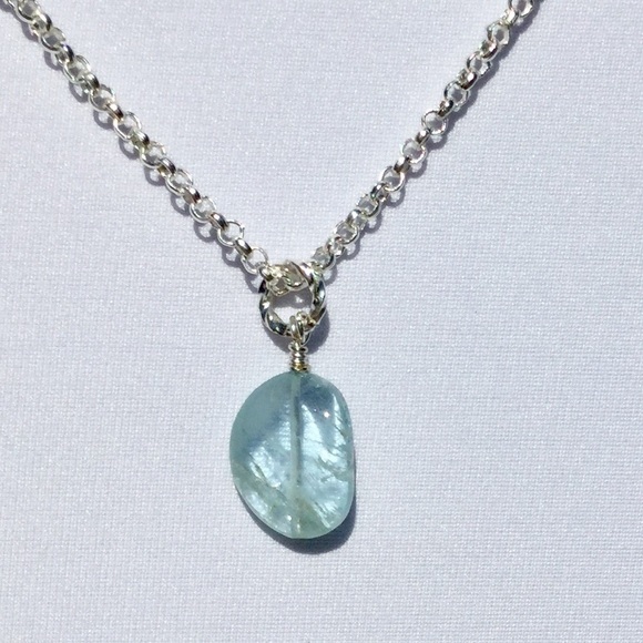 Stylish Healing Aquamarine Pendant Necklace! - Picture 3 of 4